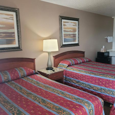 Queens Lodge Motel ウェストパームビーチ エクステリア 写真